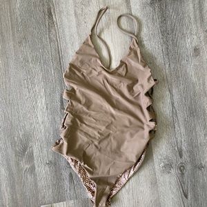 Acacia Florence one piece